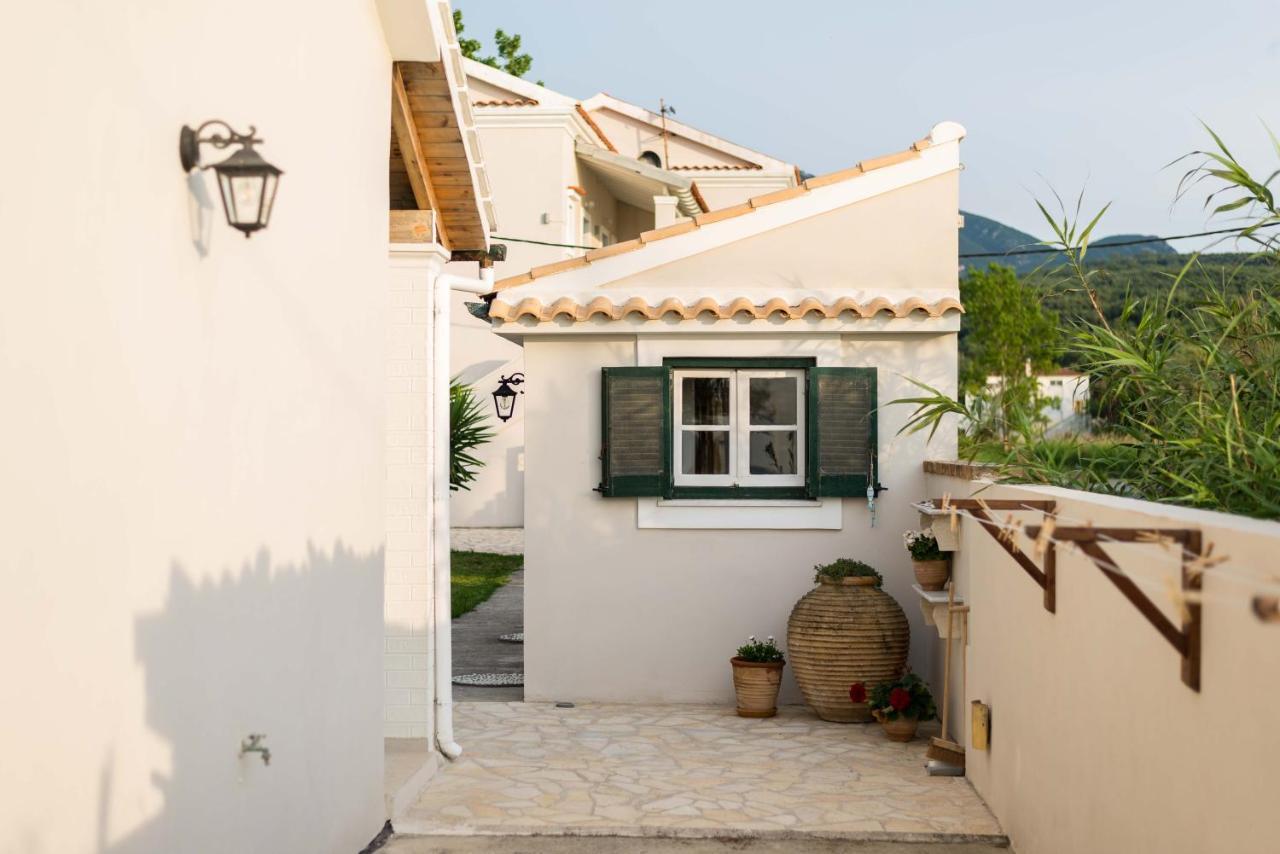 Tamaris Beach House Acharavi  Exterior foto