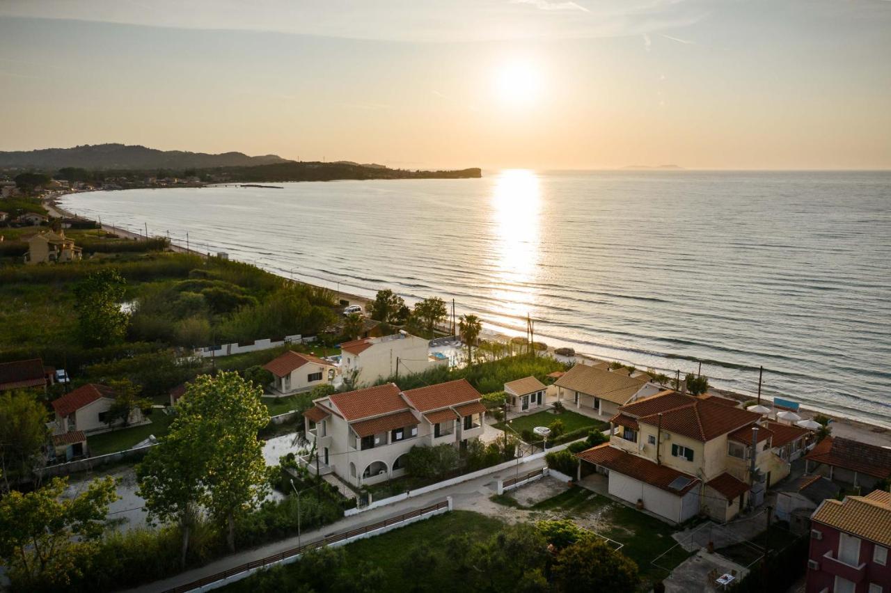 Tamaris Beach House Acharavi  Exterior foto